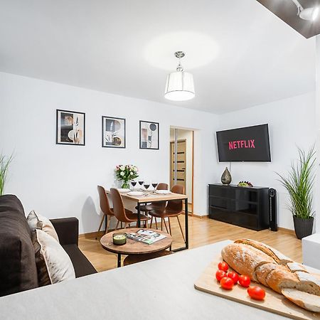 Lumina Apartment Opposite The Palace Of Culture And Science Warschau Exterior foto